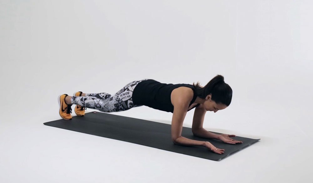 3 Simple Exercises for a Flat Tummy — Anytime, Anywhere