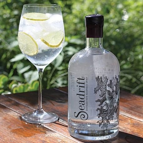 alcohol-free cocktail 